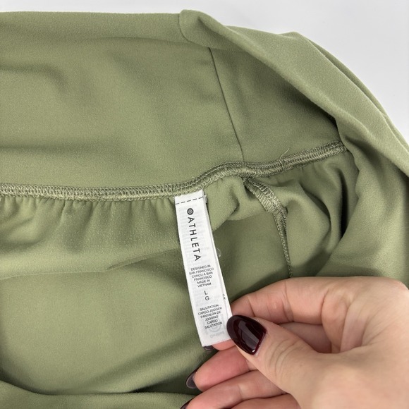 Athleta Salutation Cargo Jogger Pants Womens Large Green Yoga Athleisure - Picture 6 of 11
